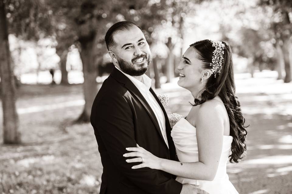 E & K