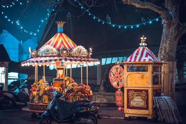 Mini carrousel 1900