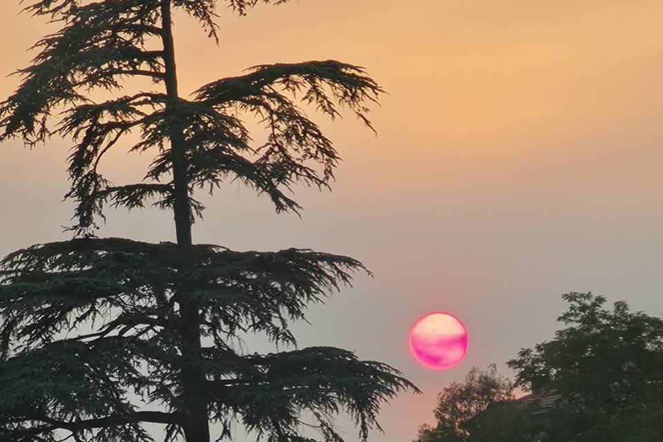 Soleil rouge sans trucage