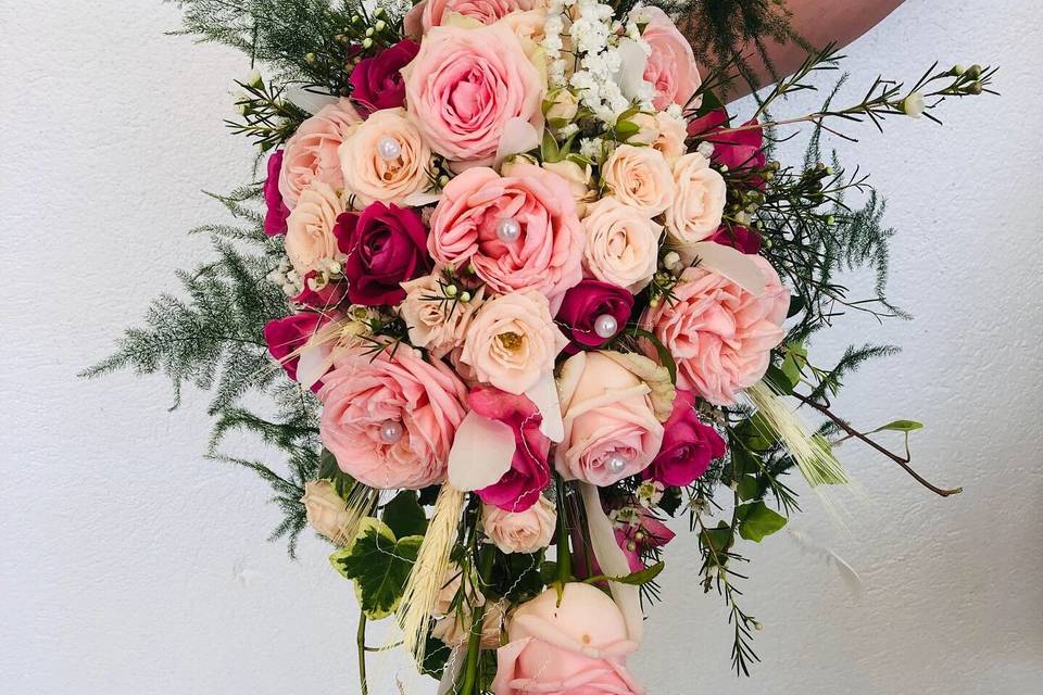 Bouquet cascade