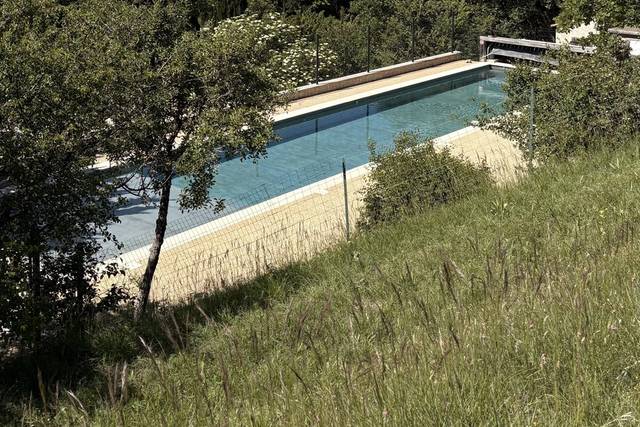 La piscine et son point de vue