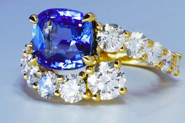 Bague sur mesure Saphir