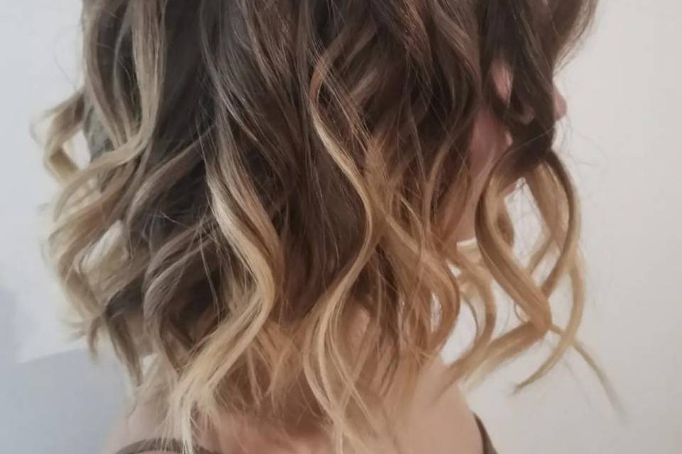 Coiffure wavy