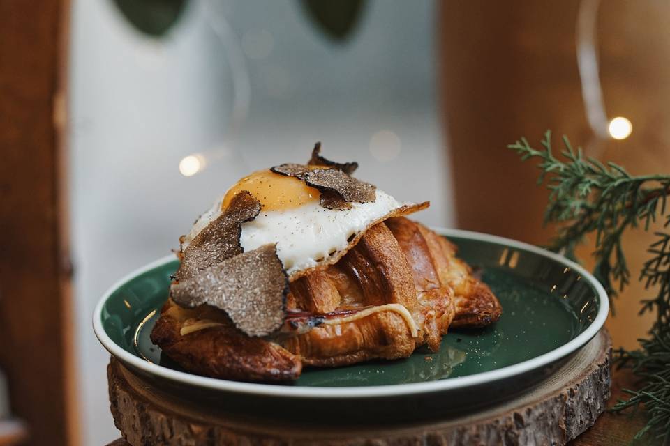 Croissant madame truffé