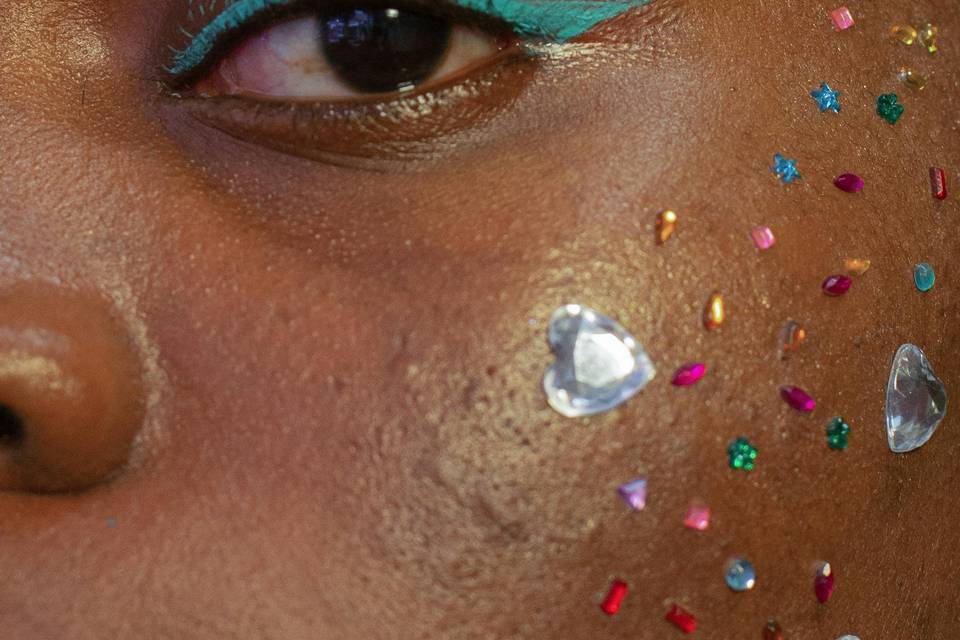 Idée maquillage strass