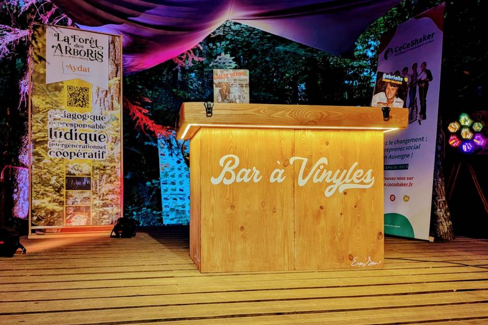Bar à vinyles en extérieur