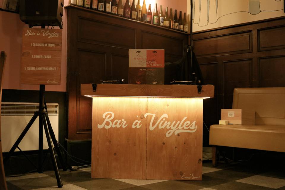 Bar à vinyles