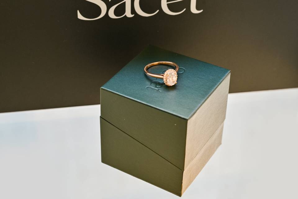 Detail_Boîte Verte et Bague