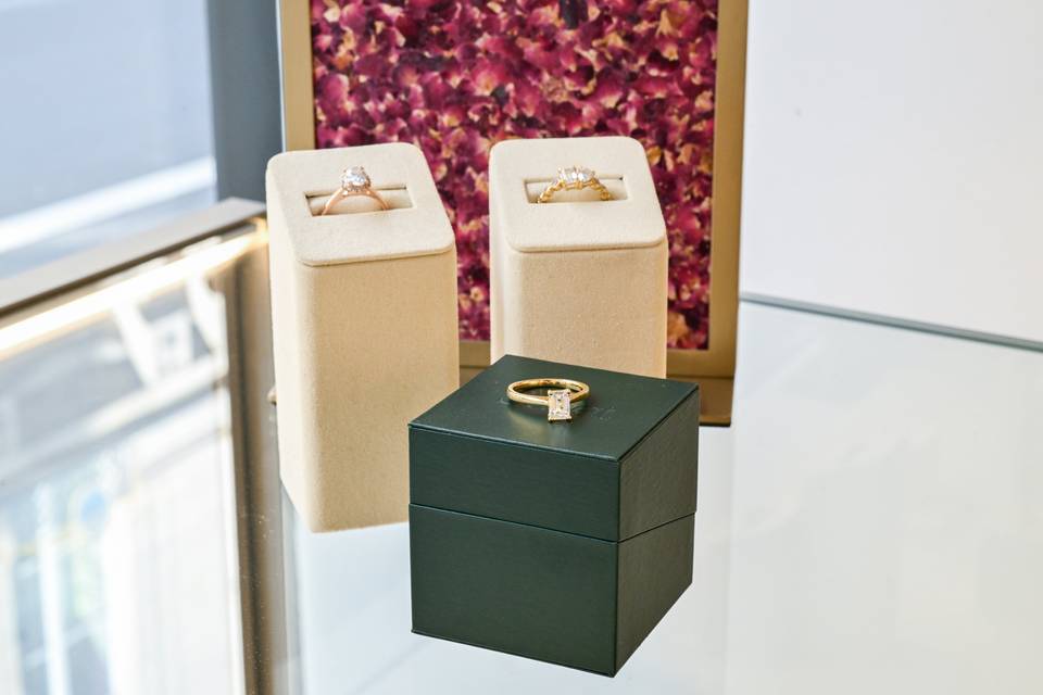Detail_Boîtes avec Fleurs