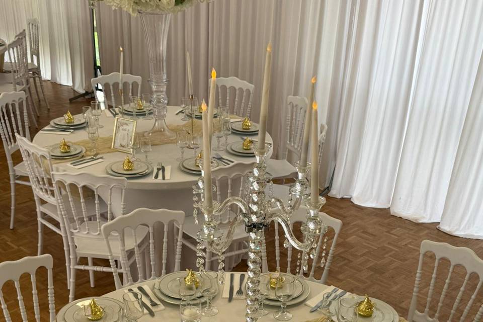 Chandelier
