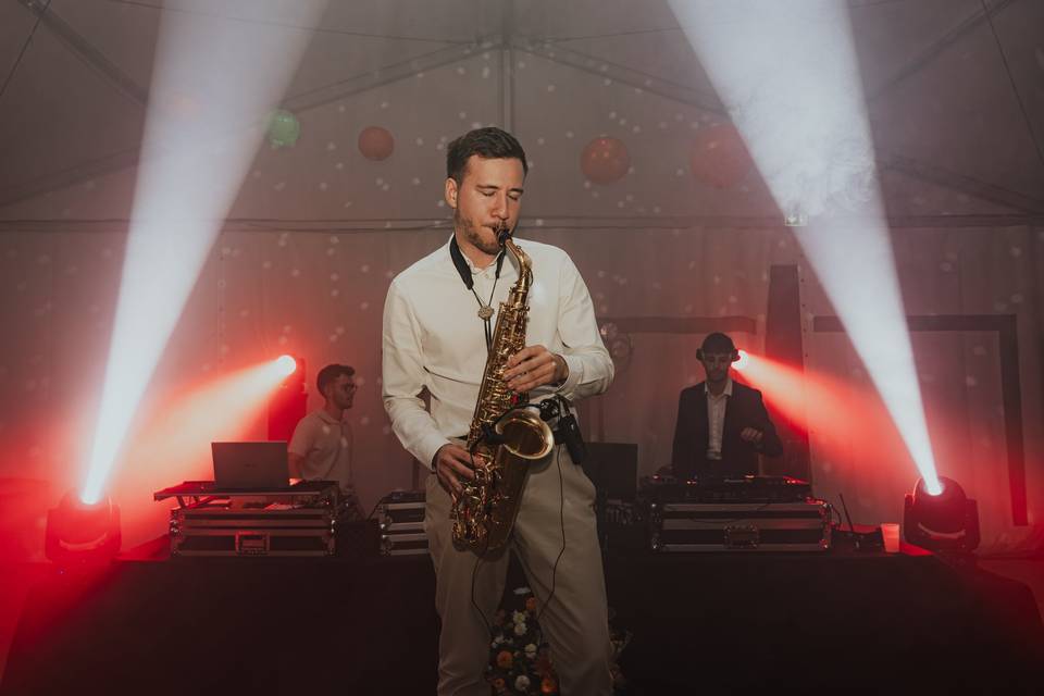 Show saxo