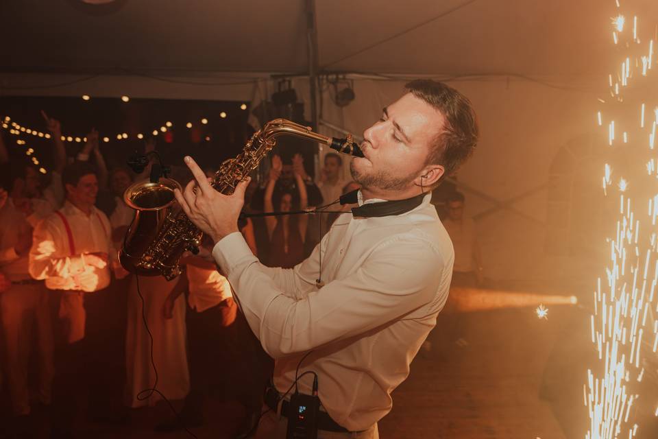Show saxo