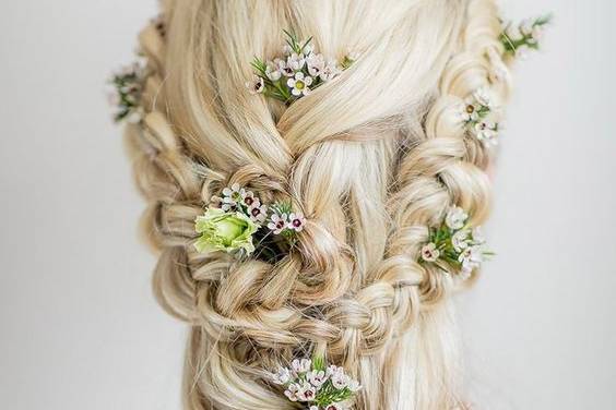 Fleurs cheveux mariage