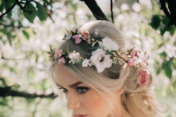 Fleurs cheveux mariage