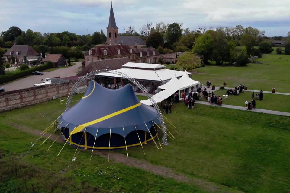 Location chapiteau de cirque et Scène - Kahut palace