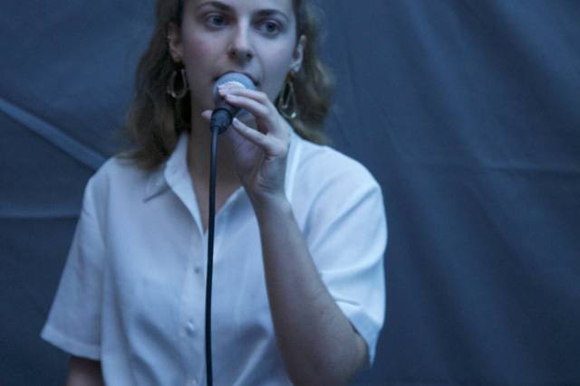Aline, notre chanteuse