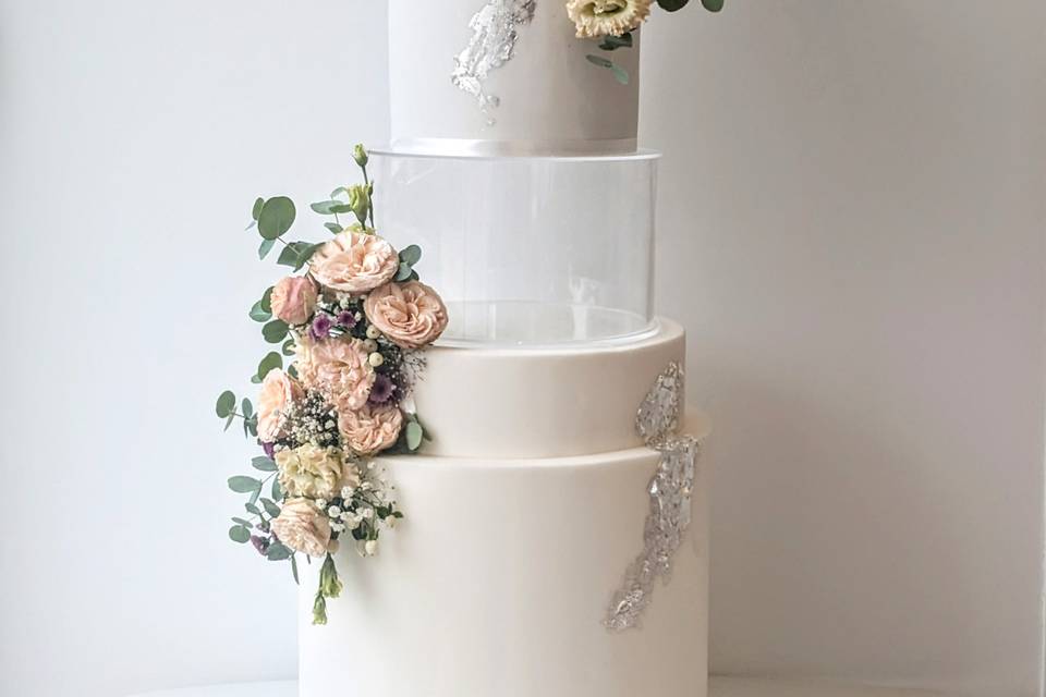 Wedding cake blanc argentéétag