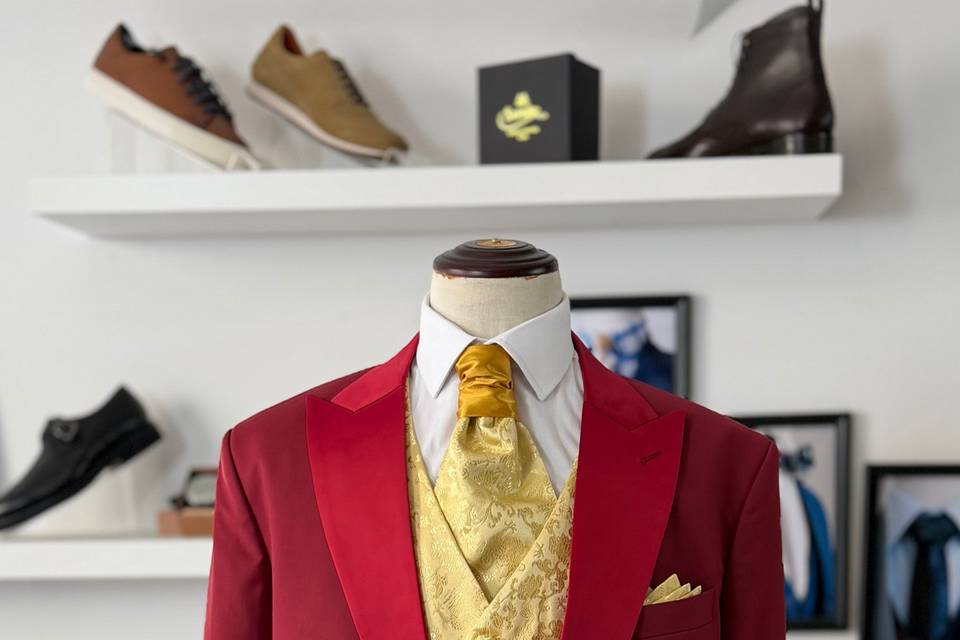 Costume Bordeaux Souverain