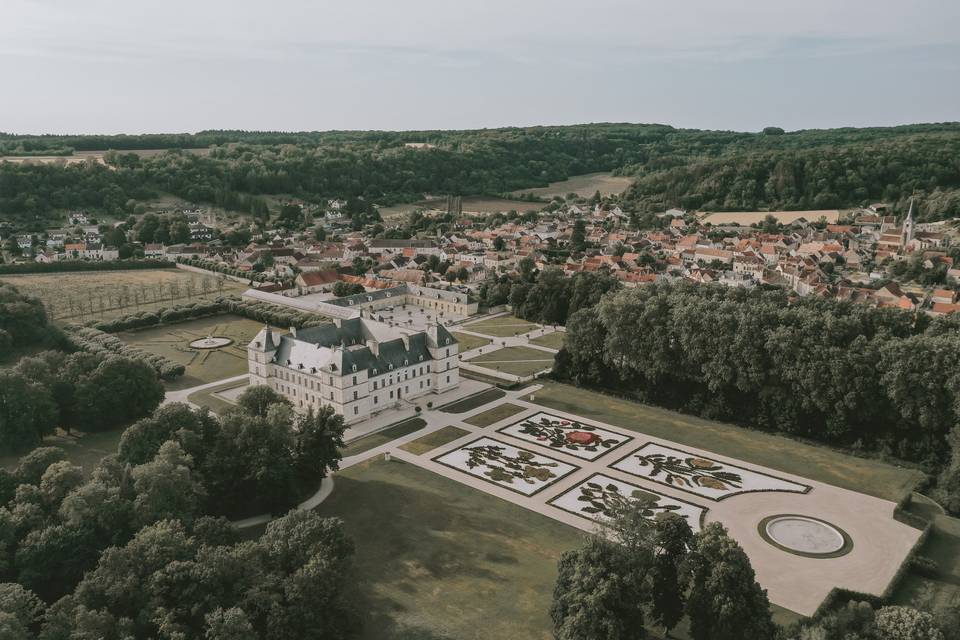 Couple au château d'Ancy