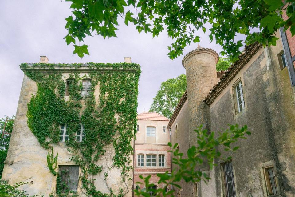 Façade château