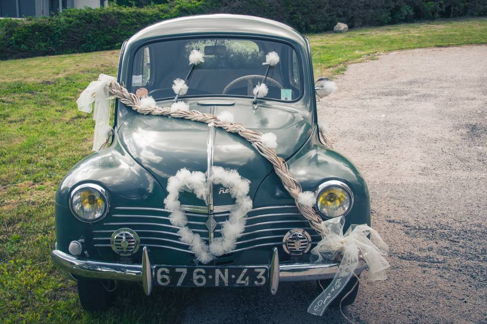 Décoration voiture des mariés