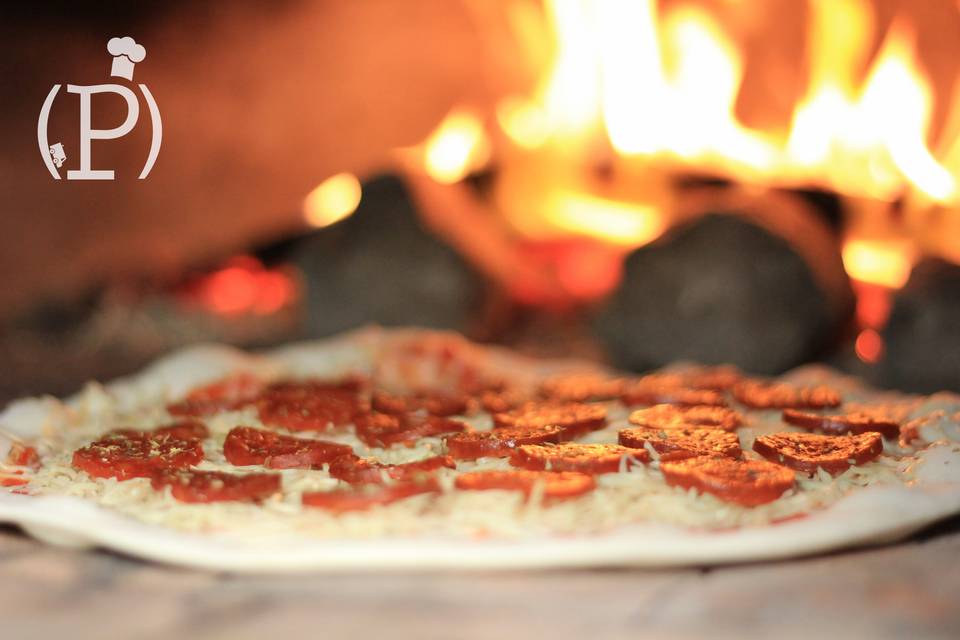 Pizza au feu de bois