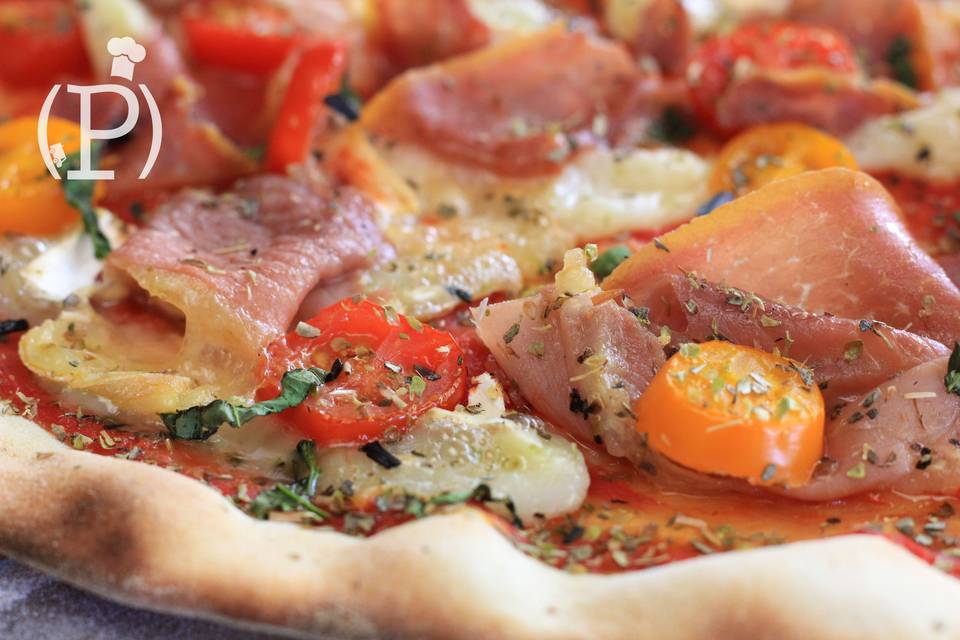 Pizza au feu de bois