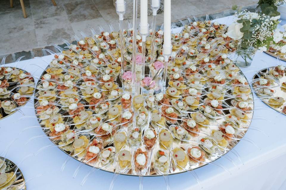 Assortiment_amuse_bouches_elegants