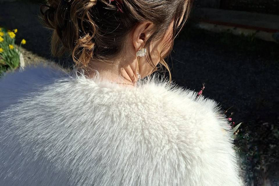 Peigne fleuri