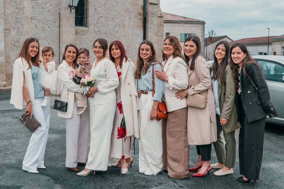 La mariée et ses amies