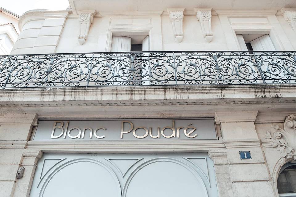 Blanc Poudré