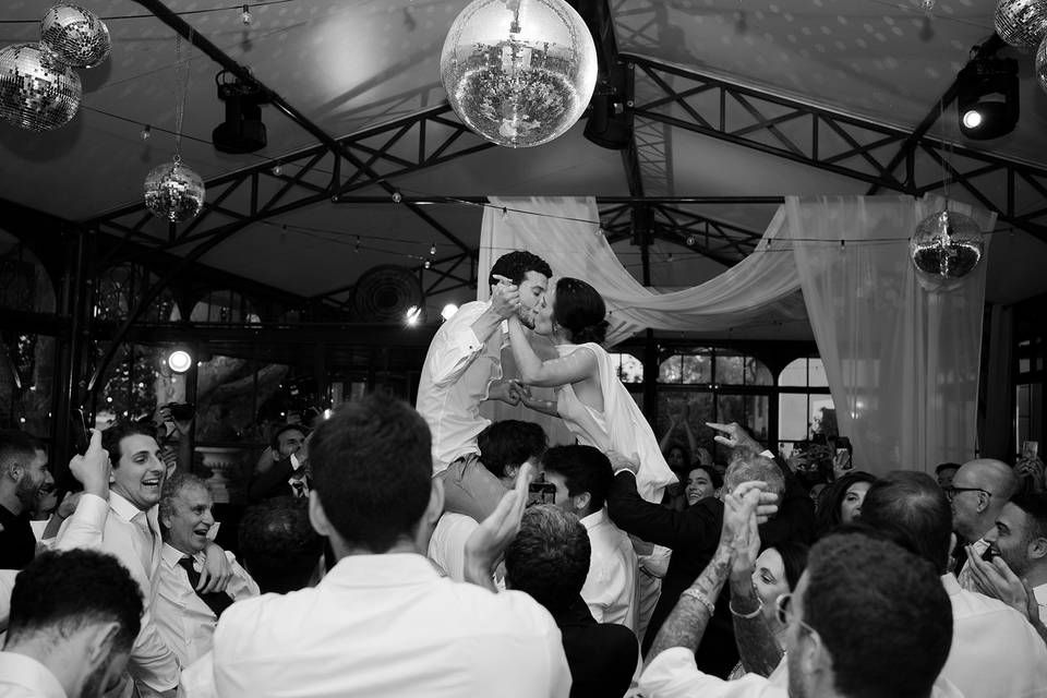 Wedding dancefloor on fire
