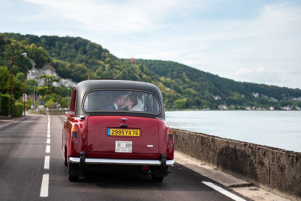 Taxi anglais et bords de Seine