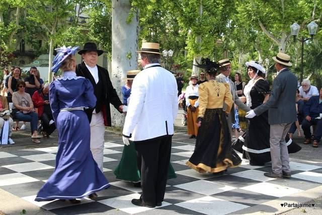 1900 tenue de jour