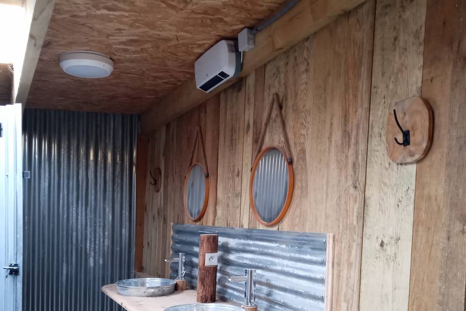 Sanitaires propres et design