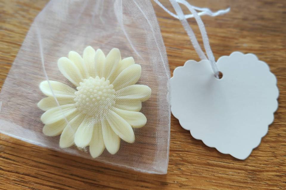Fleur parfumée dans son sachet