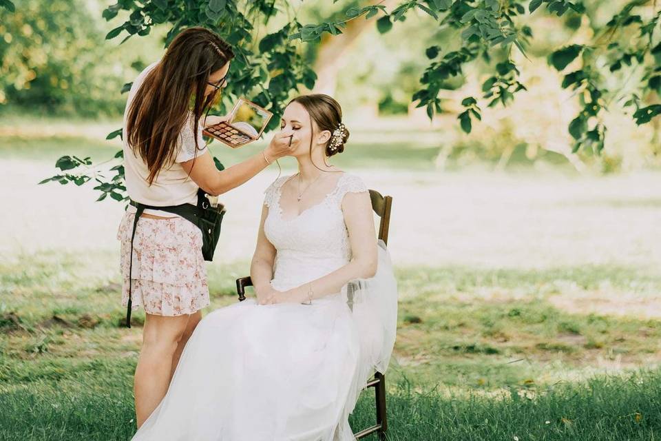 Retouche maquillage mariée