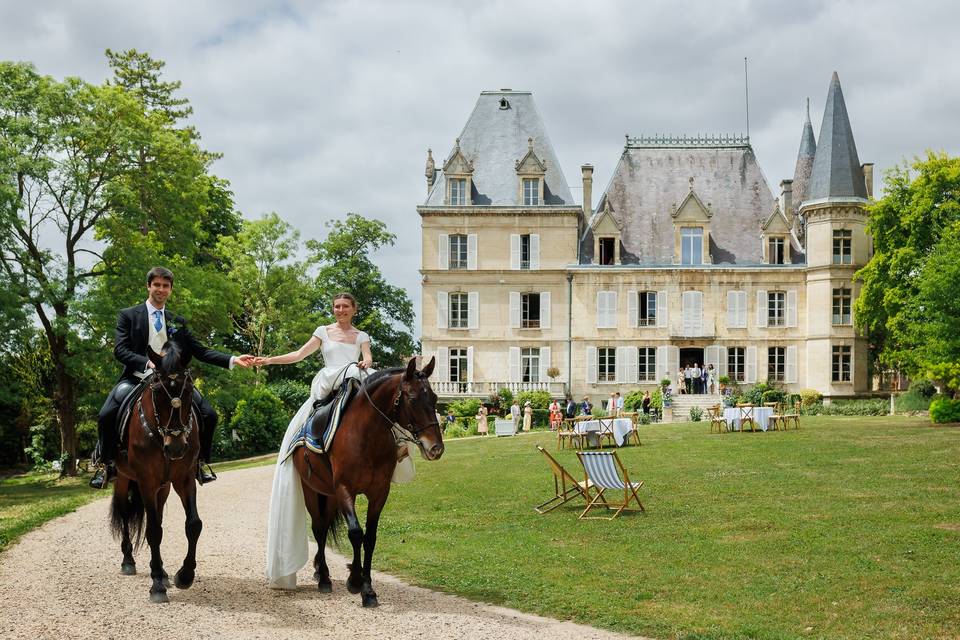 Château et grande pelouse