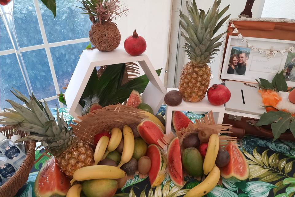 Buffet de fruits exotiques