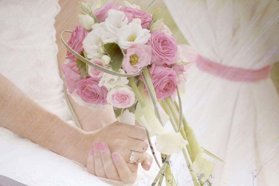 Bouquet de mariée retombant