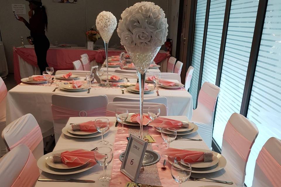 Table rose blanc