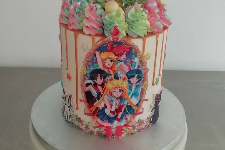 Drip cake Sailor Moon