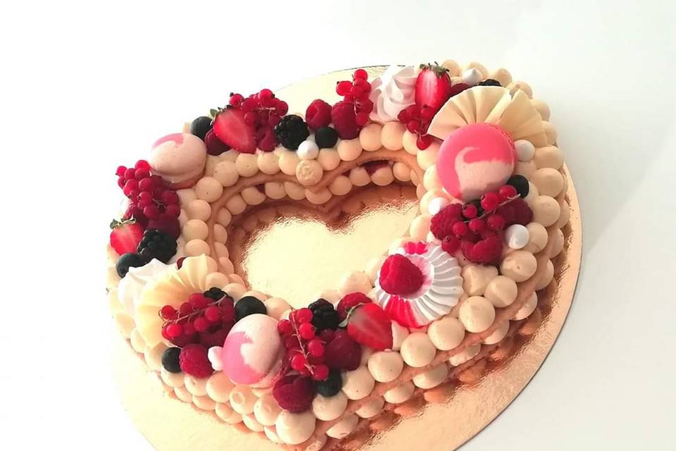 Heart cake