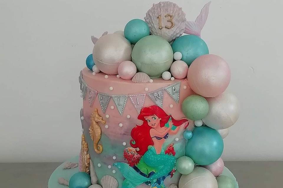 Layer cake Ariel