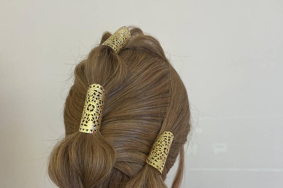 Chignon attaché hairstyleart