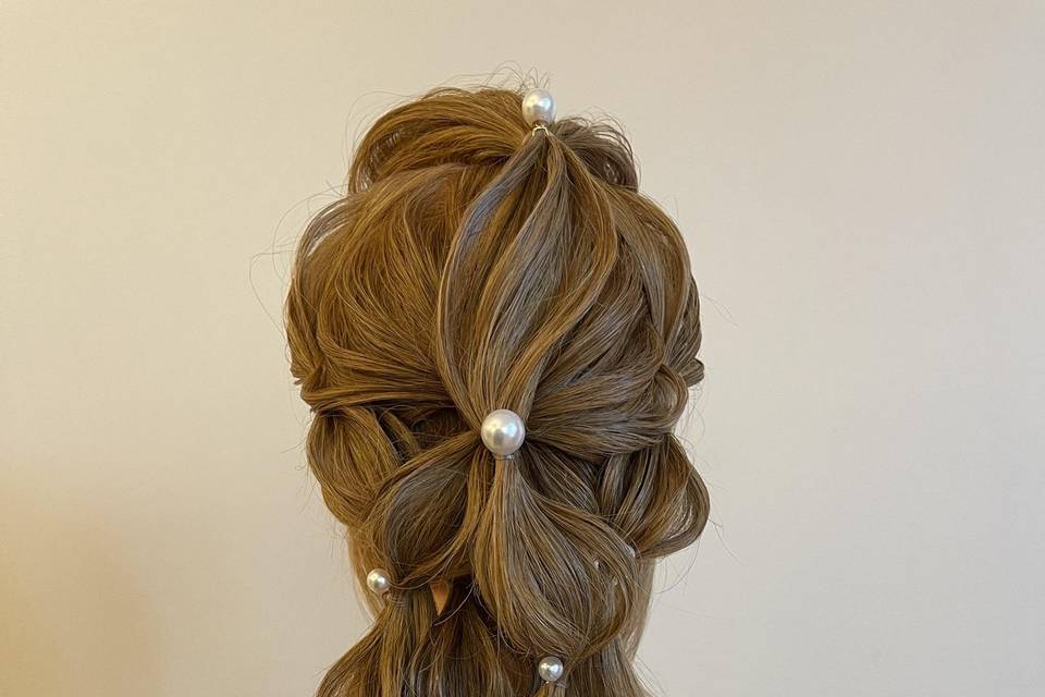 Chignon détaché hairstyleart