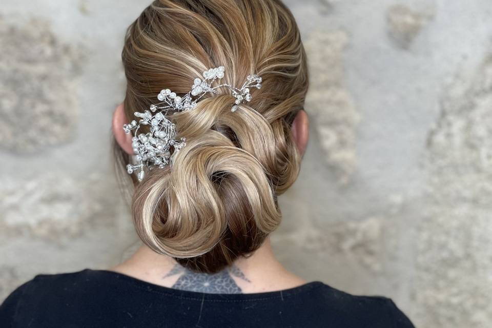 Chignon bas élégant