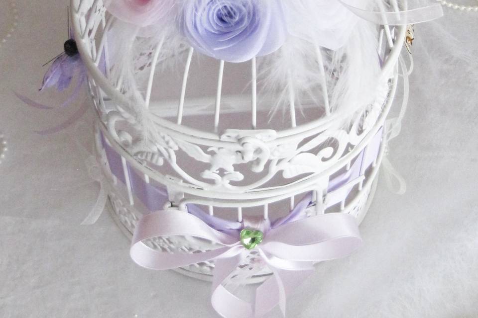 Cage urne fleurs et papillon