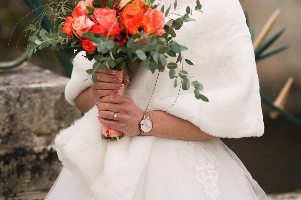 Coiffure et maquillage magnifi