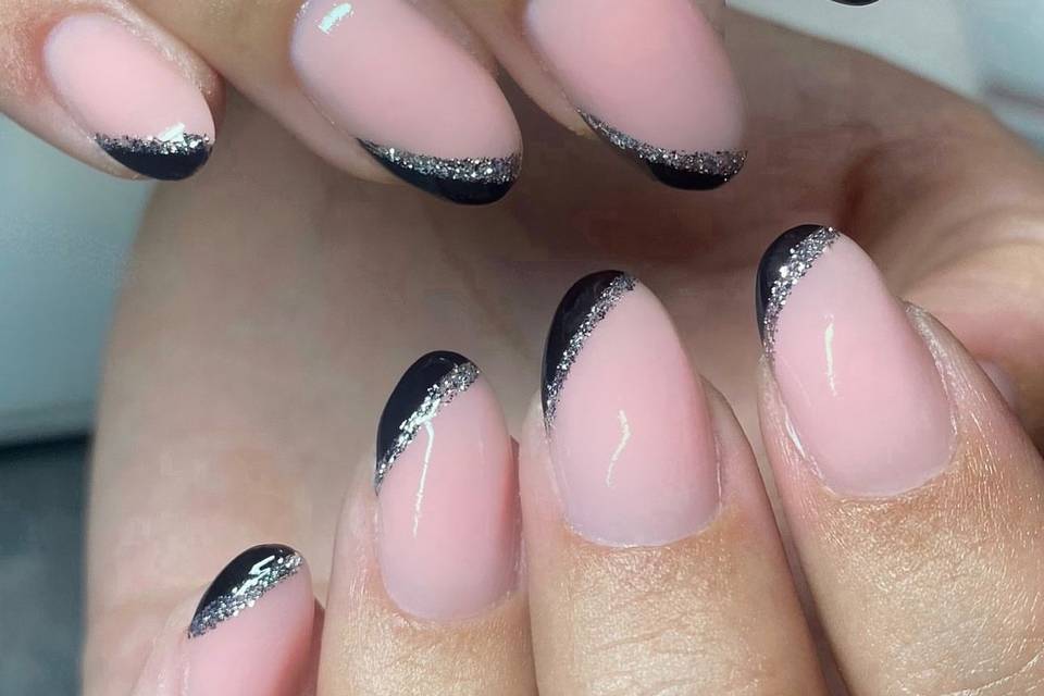 Evy Beauty Nails